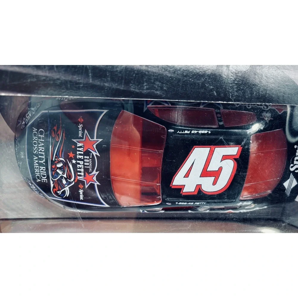 Hot Wheels Racing NASCAR 2001 Kyle Petty Sprint Charity Ride Dodge 1:24 55132